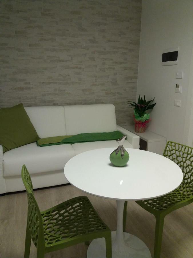 Suite Color Verona Bagian luar foto