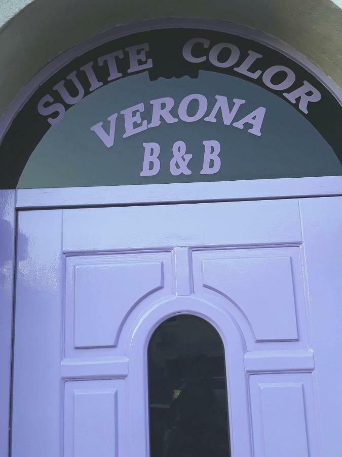 Suite Color Verona Bagian luar foto