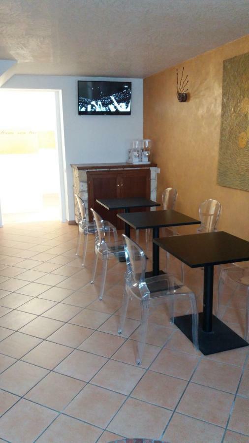 Suite Color Verona Bagian luar foto